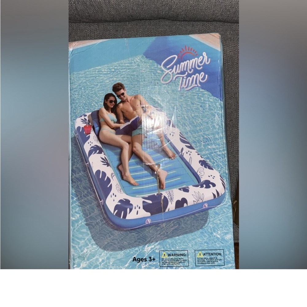 Inflatable Pool Float with Leaf Print